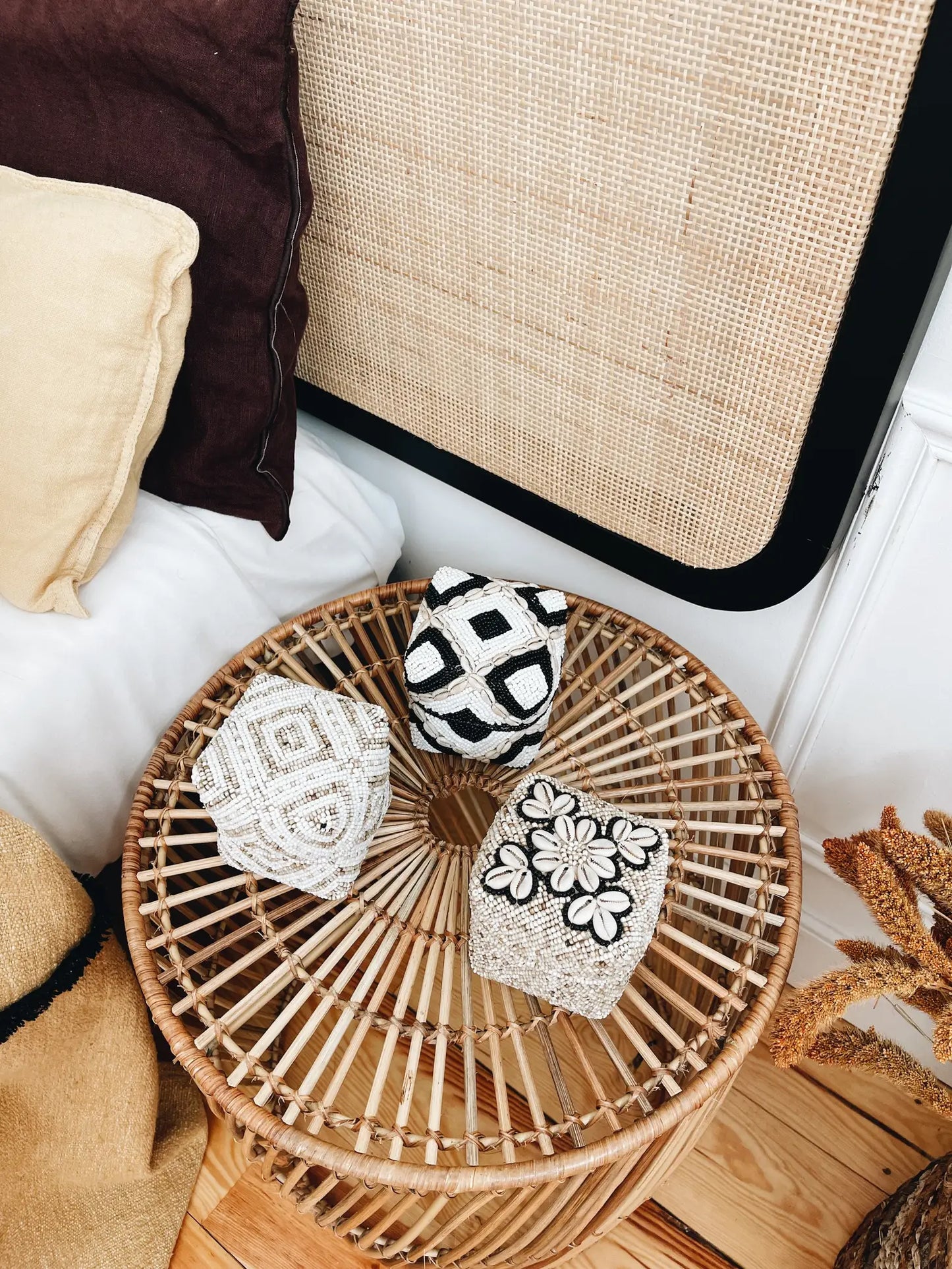 Melasti Beaded Box with Shells Black & White