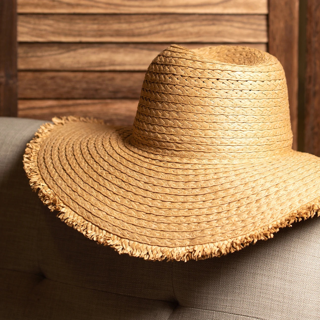 Frayed Straw Floppy Sun hat *1 igjen*
