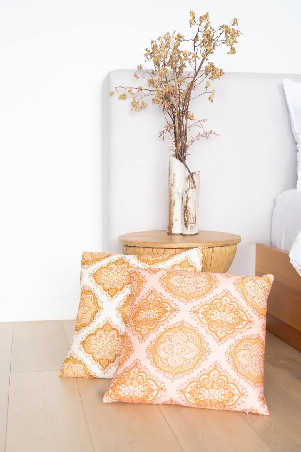 Aurora pillow Peach 40 cm x 40 cm